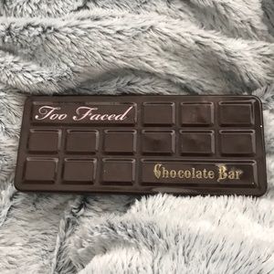 Too Faced Chocolate Bar Pallet